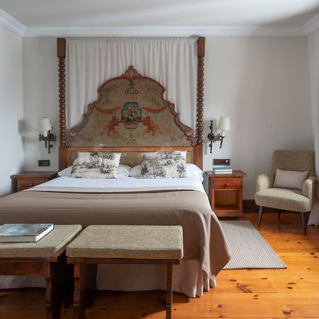 נאבארדונדה דה גרדוס Parador De Gredos מראה חיצוני תמונה